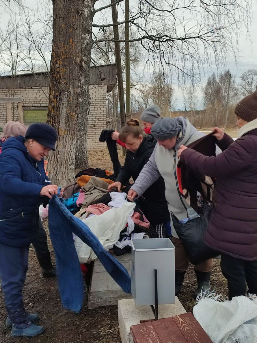 Мобильная бригада ОГБУ «Поназыревский КЦСОН» побывала в п. Полдневица.