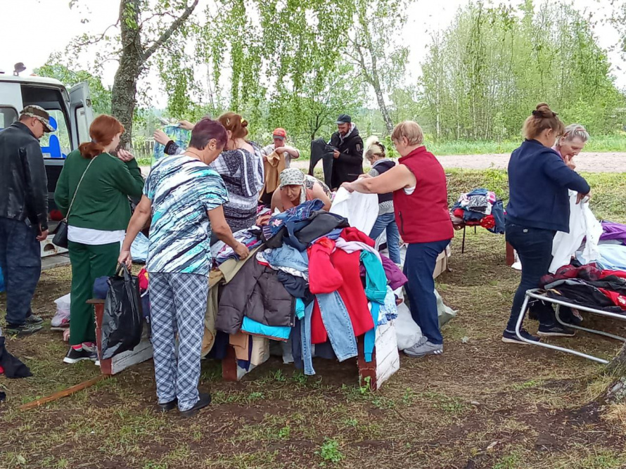 Мобильная бригада ОГБУ «Поназыревский КЦСОН» побывала в п. Полдневица.